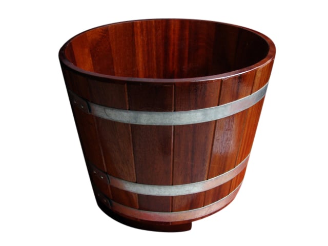 Sauna Voetenbad Gelakt van Kambala hout (29L) incl. afvoer