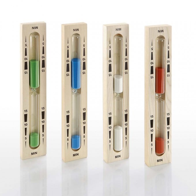 Zandloper met zwart zand (15 minuten)