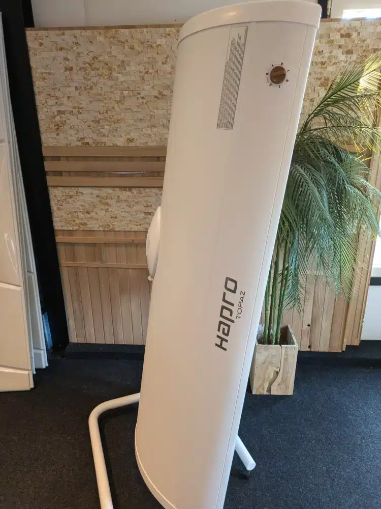 Tweedehands | Hapro Topaz 8V Met nieuwe lampen + 4 gezichtslampen (verticaal kantelsysteem op wielen) - Afbeelding 3