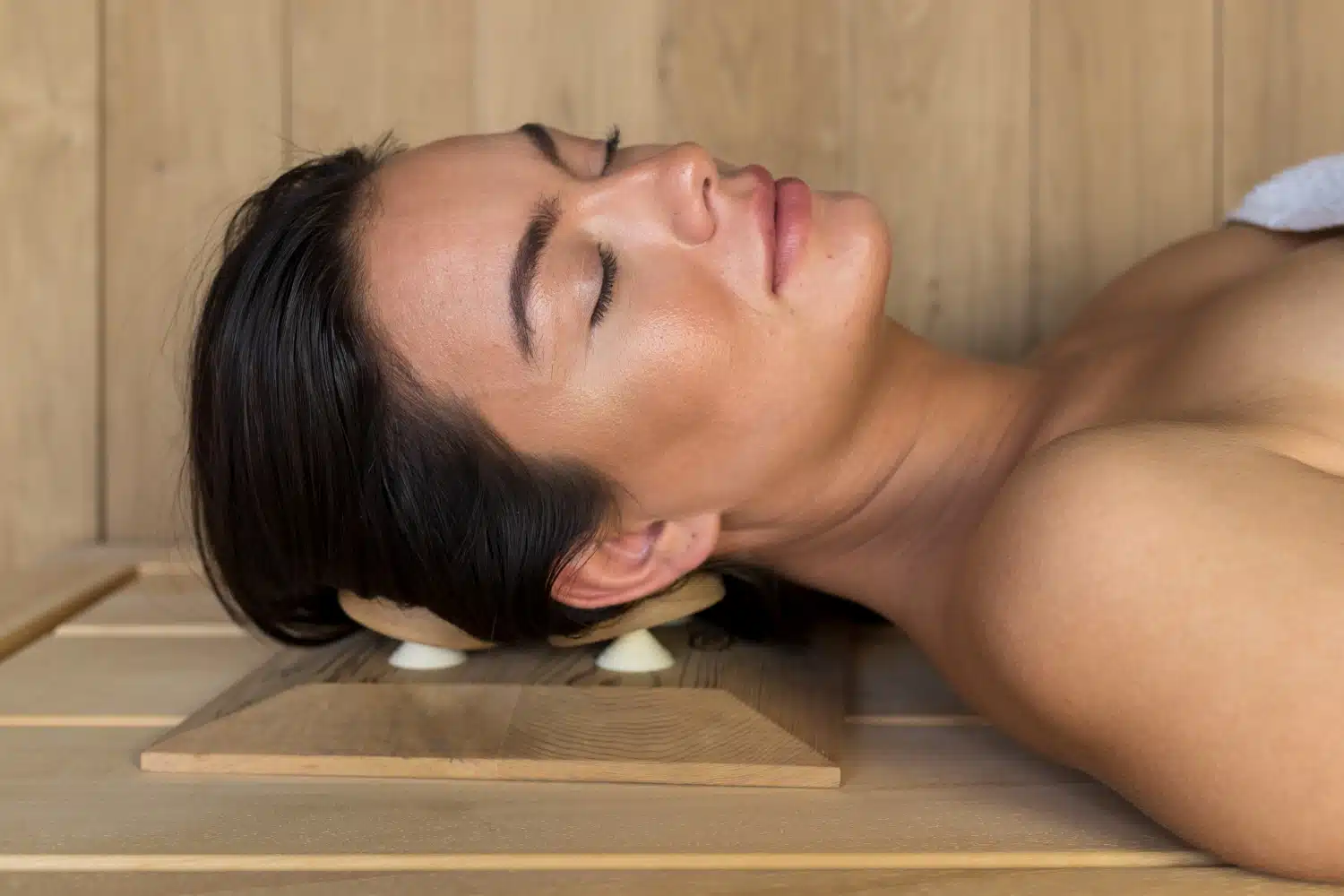 Halu Sauna Hoofdsteun vierkant (Red Cedar) - Afbeelding 6